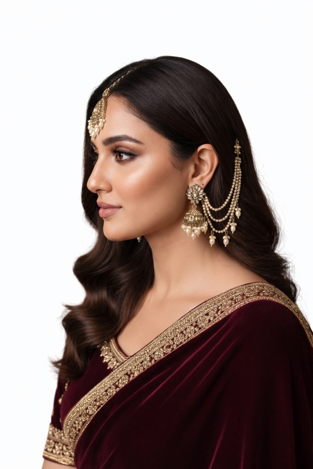 Noor Jhumka, Saharay & Maang Tikka Set